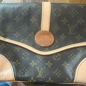Authentic Vintage Louis Vuitton Monogram shoulder bag purse